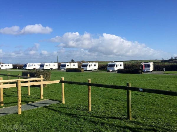 Creampots Touring Caravan and Camping Park photo 3